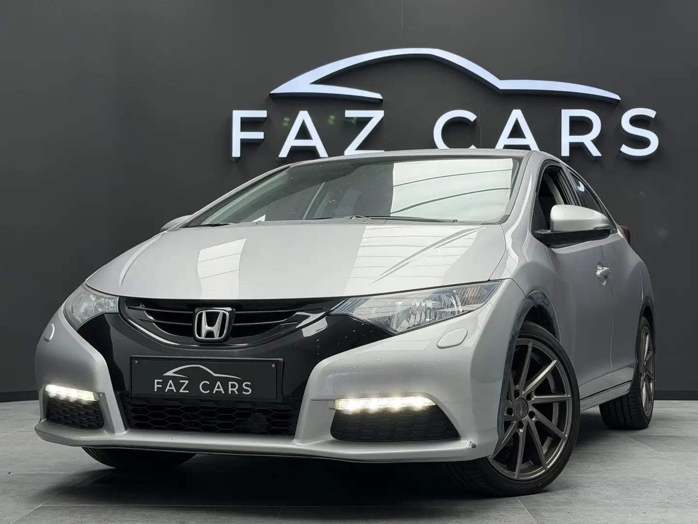 Honda Civic 1.4i * 1ER PROP + JANTES + CLIM + GARANTIE * Grigio - 1