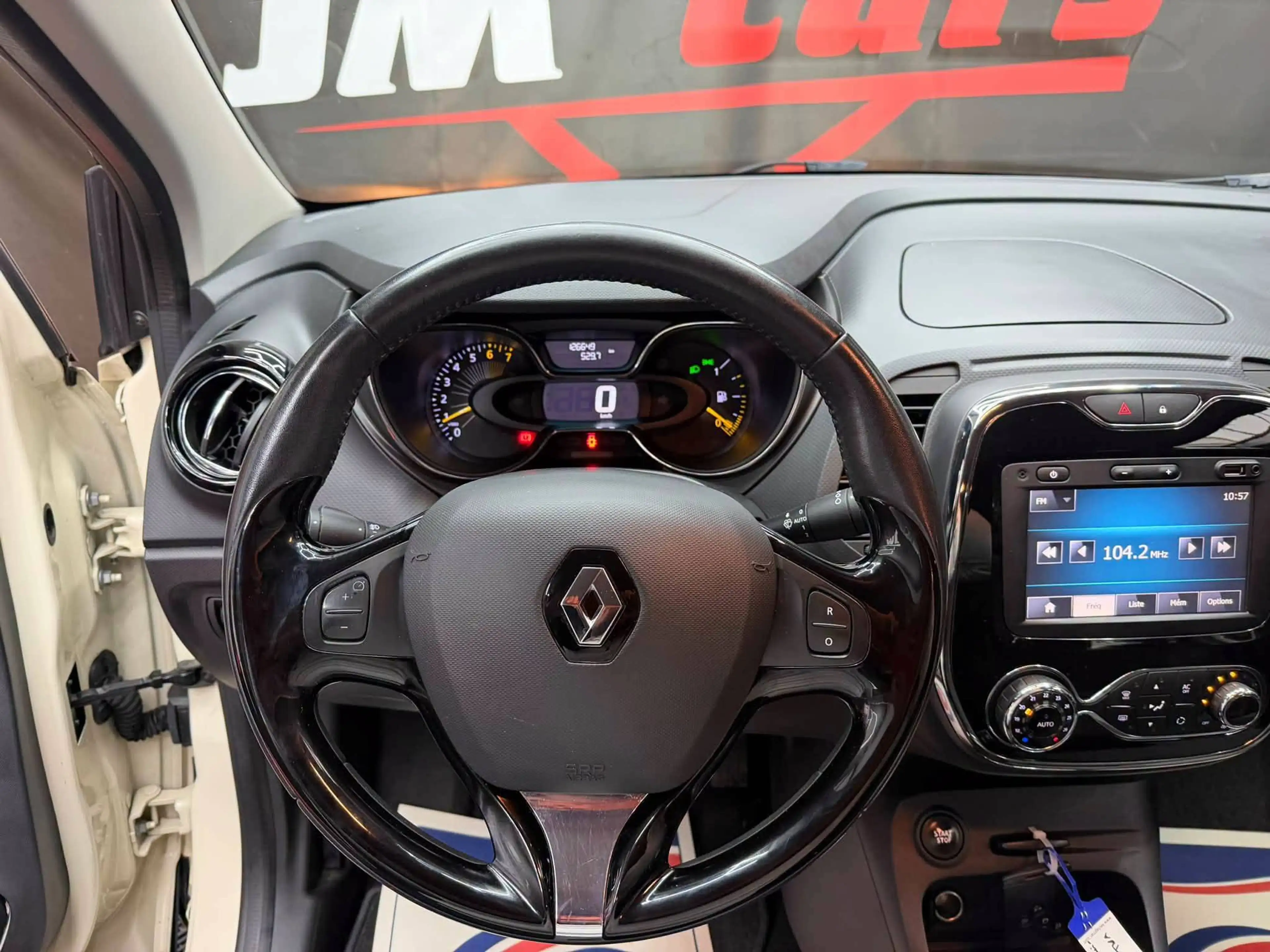 Renault Captur Captur 0.9 TCe Energy Intens — photo 8