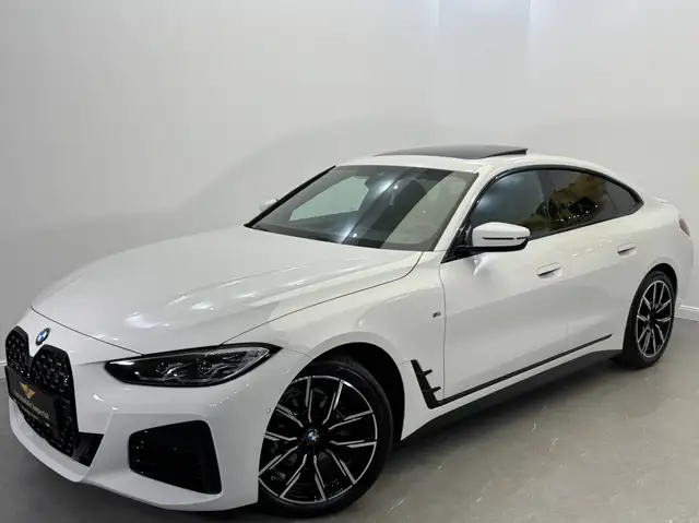 BMW 4 Series view 2