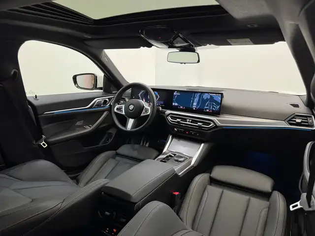 BMW 4 Series view 9