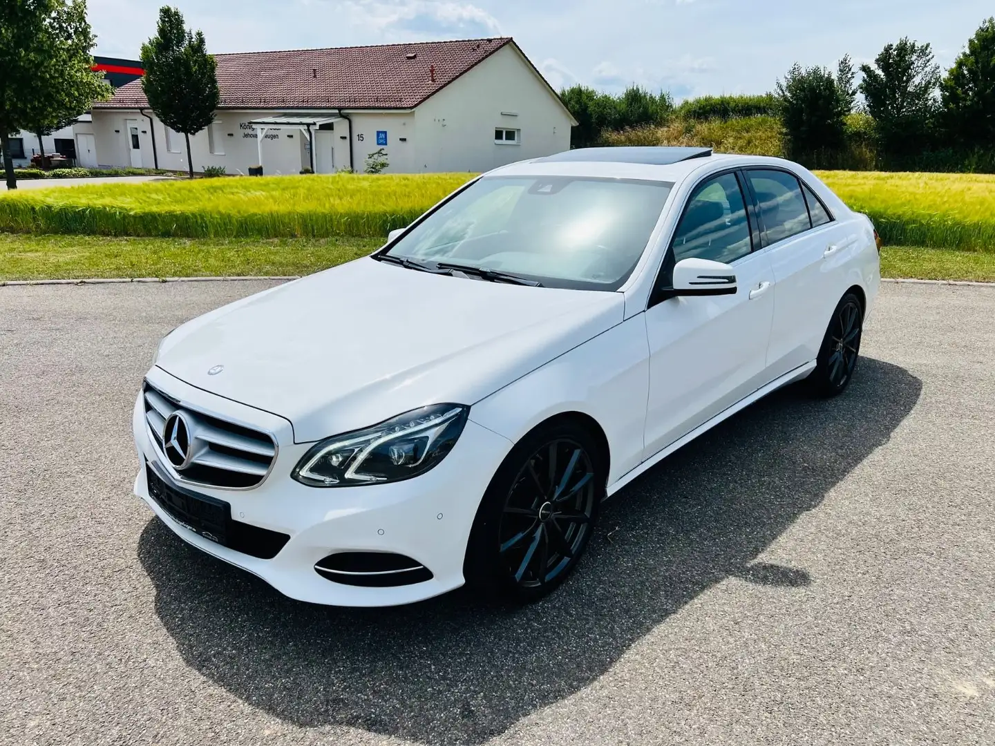 Mercedes-Benz E 350 CDI BlueTec*LIMO*AUTOM*NAVI*SHD*LED*T-LEDE Weiß - 1