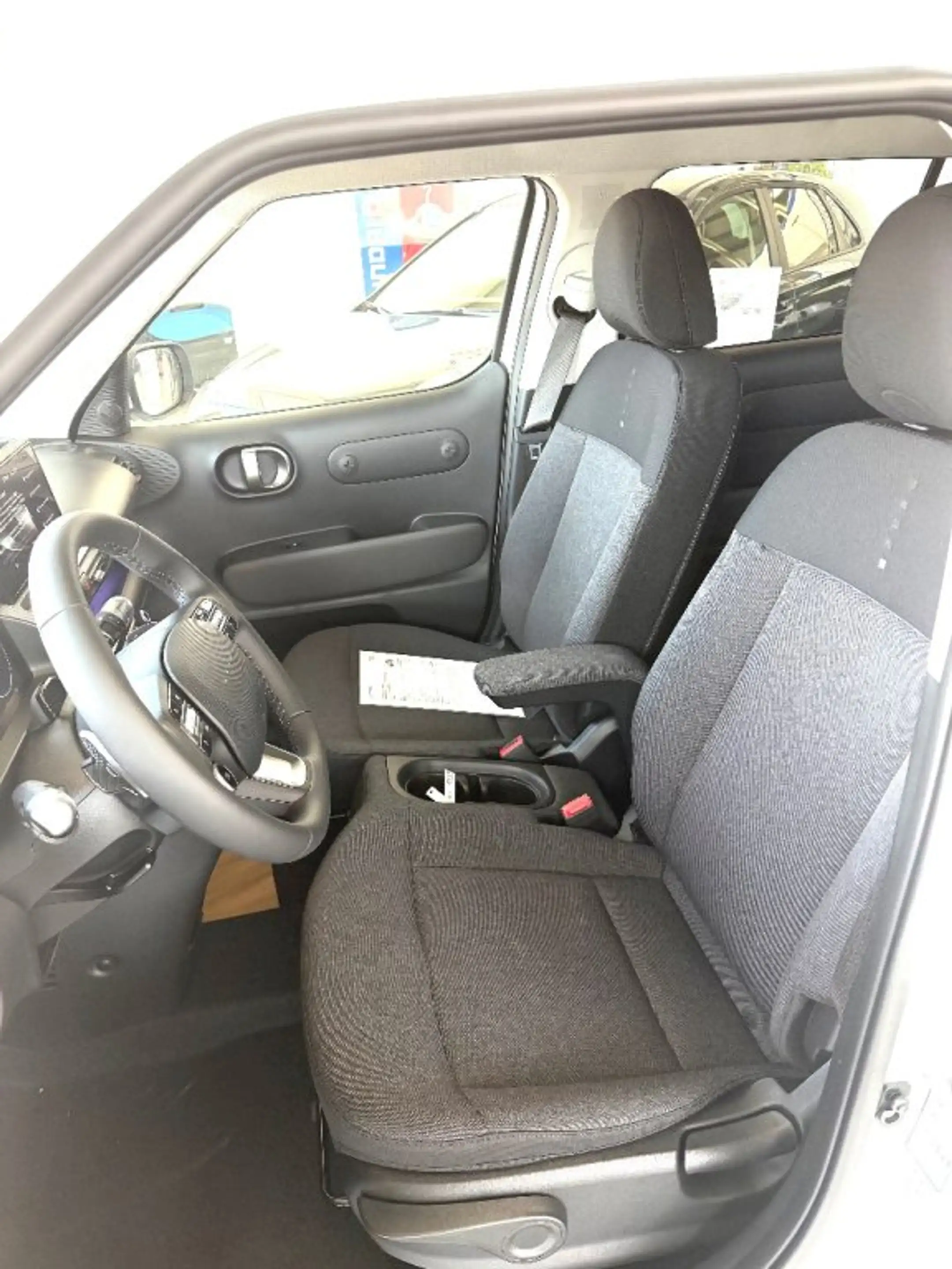 Hyundai Inster Trend Line 49kWh — photo 6