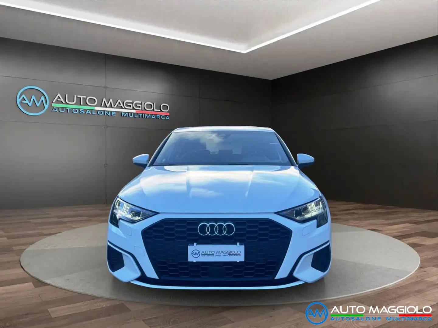Audi A3 SPB 30 TDI 116CV S tronic Business PREZZO REALE Bianco - 2