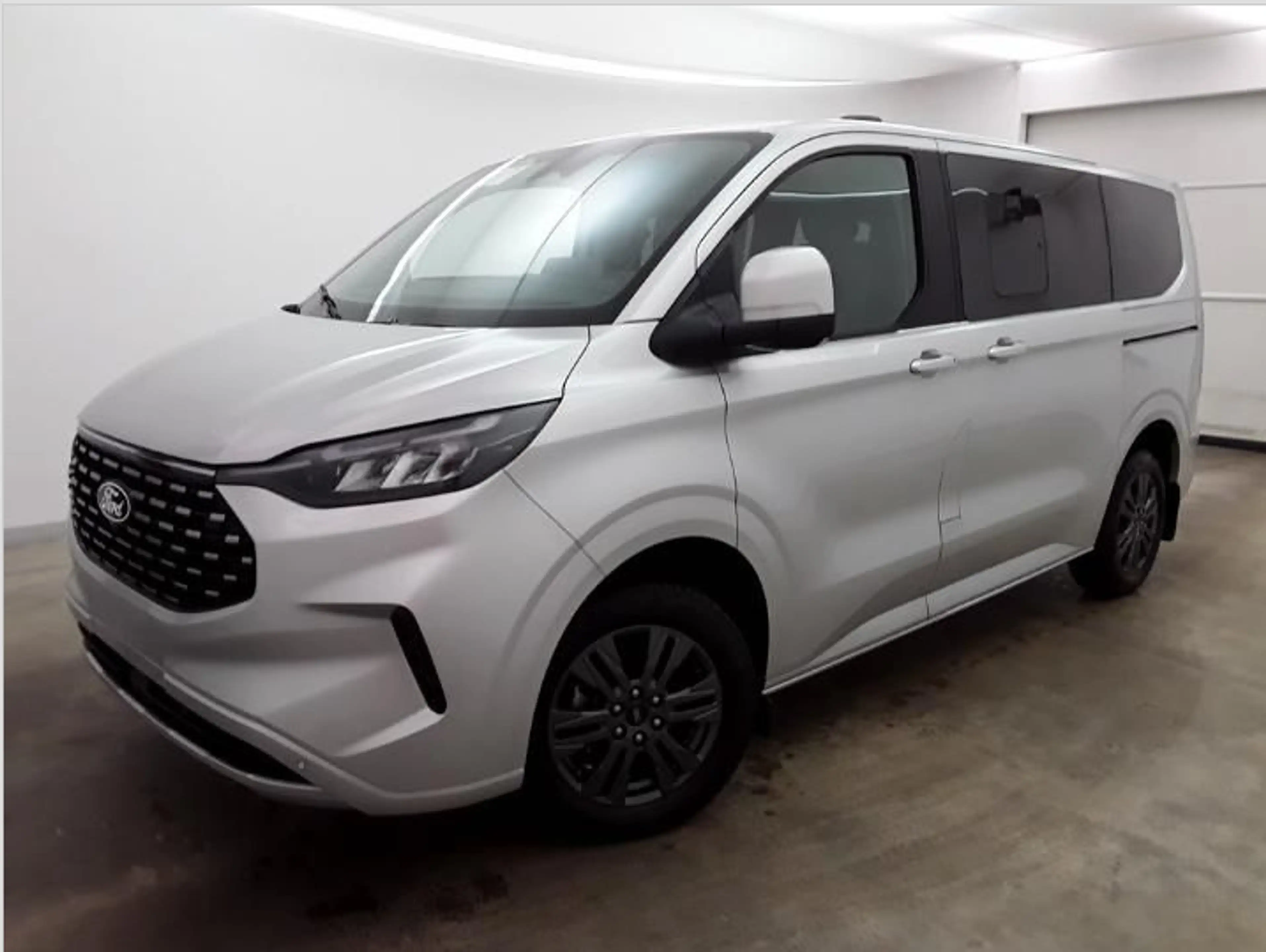 Ford Tourneo Custom L1 Titanium ACC, TWA, 2 Schiebetüren