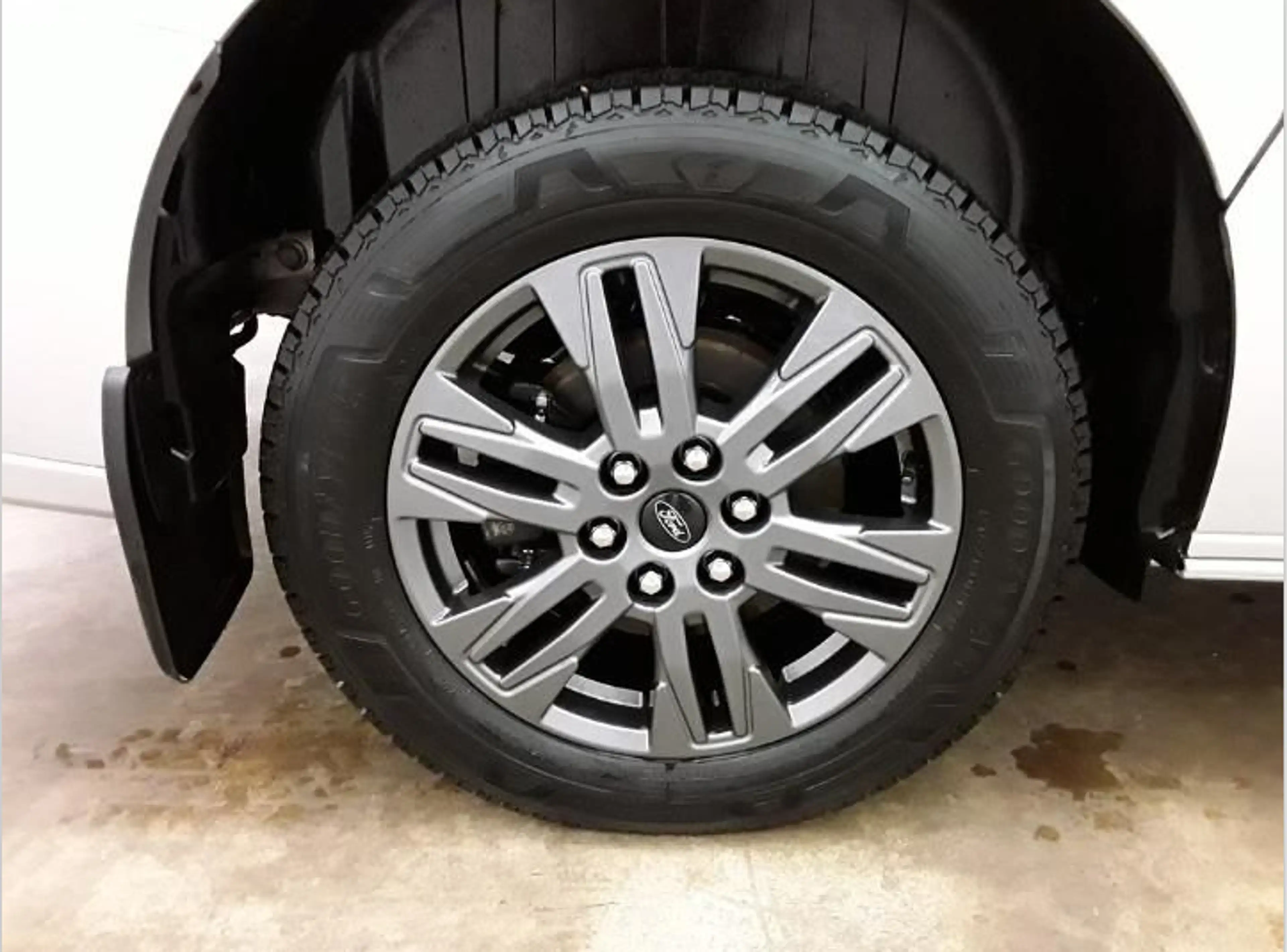 Ford Tourneo Custom L1 Titanium ACC, TWA, 2 Schiebetüren — photo 3