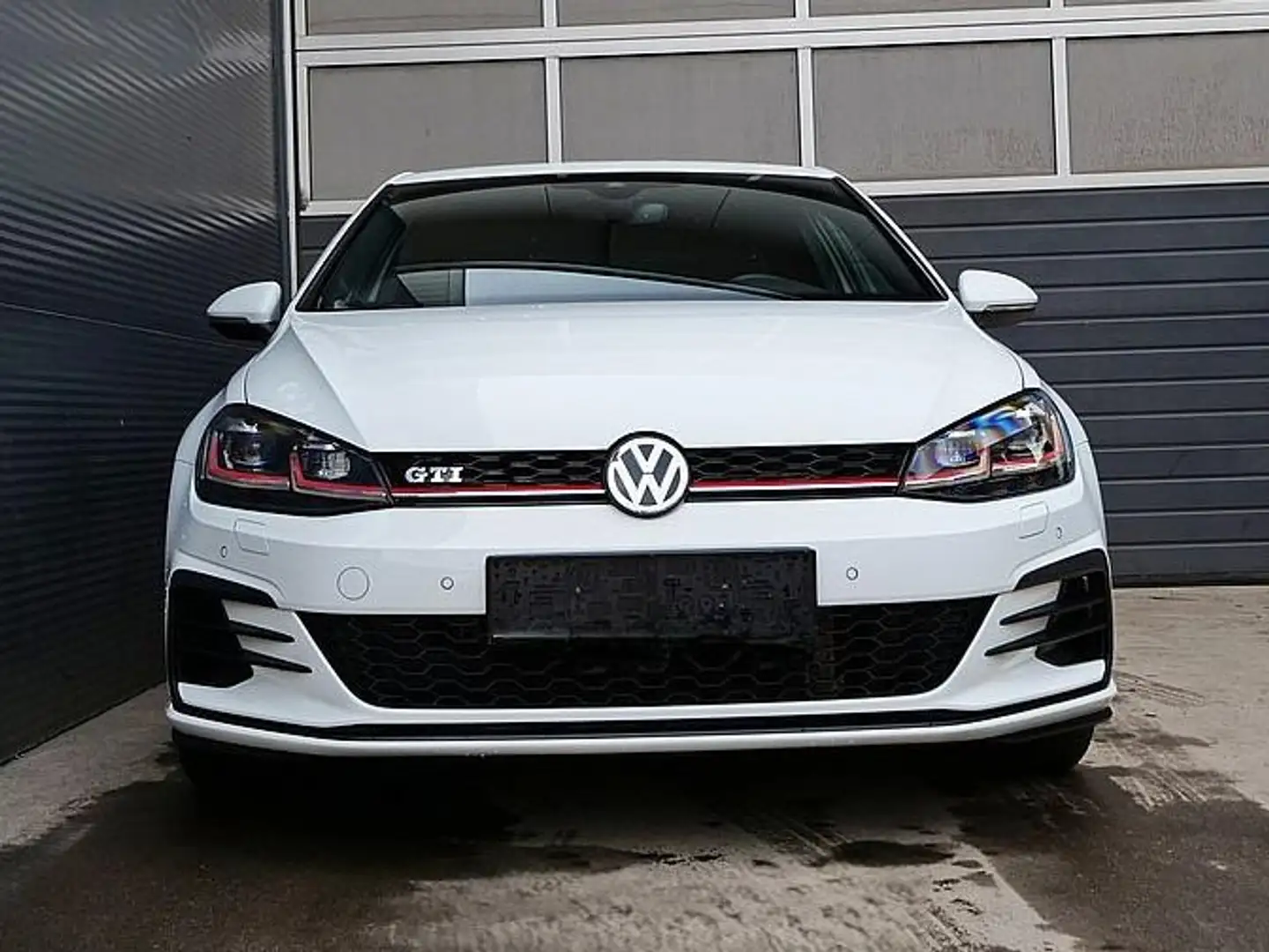 Volkswagen Golf GTI Golf 7 GTI 2,0 TSI Facelift SCHALTER Weiß - 1