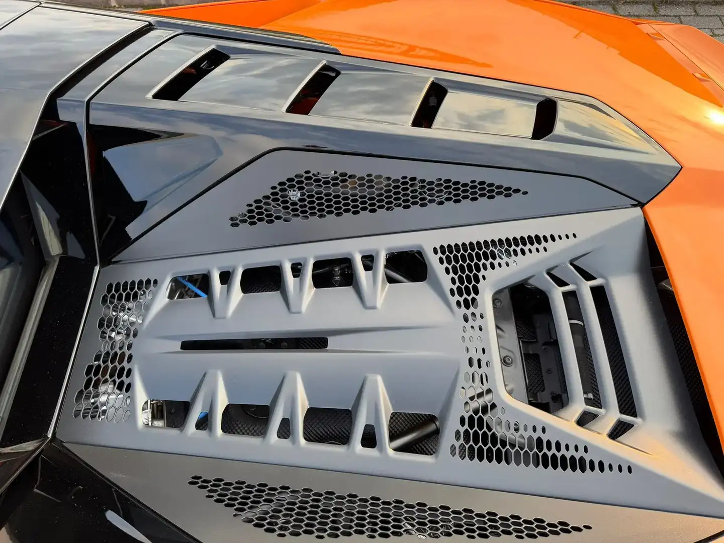 Lamborghini Temerario NEW MODEL PLUG IN HYBRIDE 920PK CARBON/SPORTUIT/LIFTSYS/SONUSHIGH/ Orange - 2