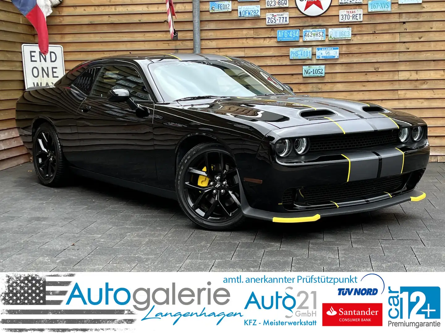 Dodge Challenger 5,7L BLACKTOP R/T Alpine SZH Schwarz - 1