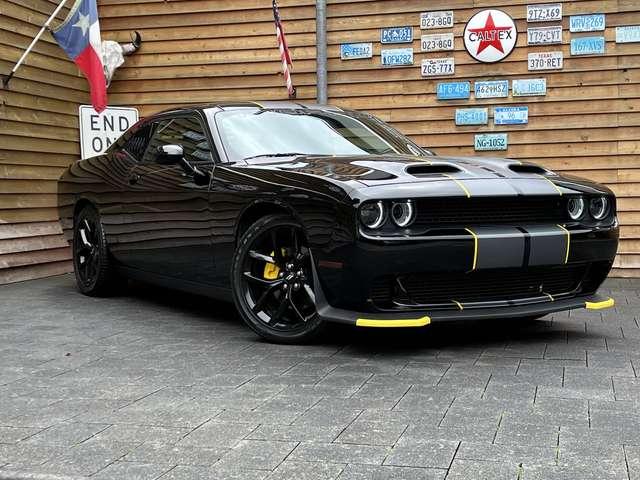 Dodge Challenger 5,7L BLACKTOP R/T Alpine SZH