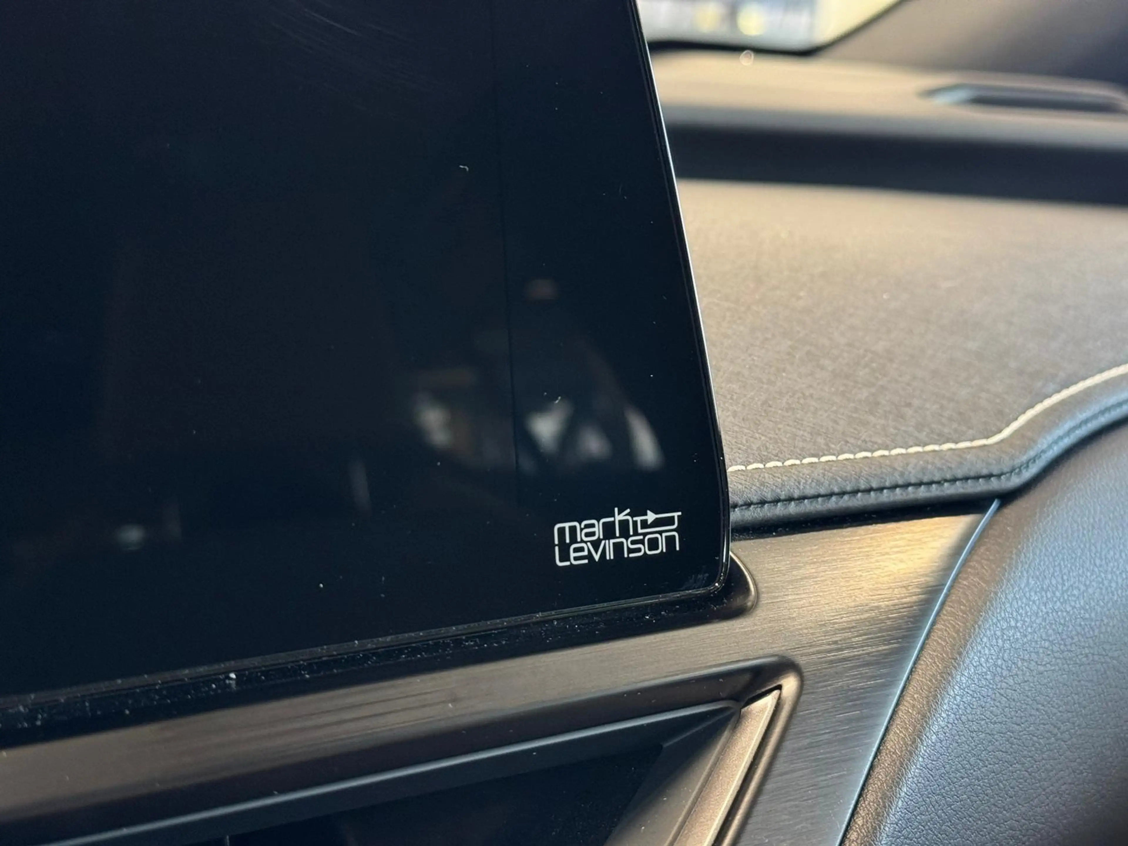 Lexus UX 250h AWD Executive Line + President Pack | Mark-Levinso — photo 9