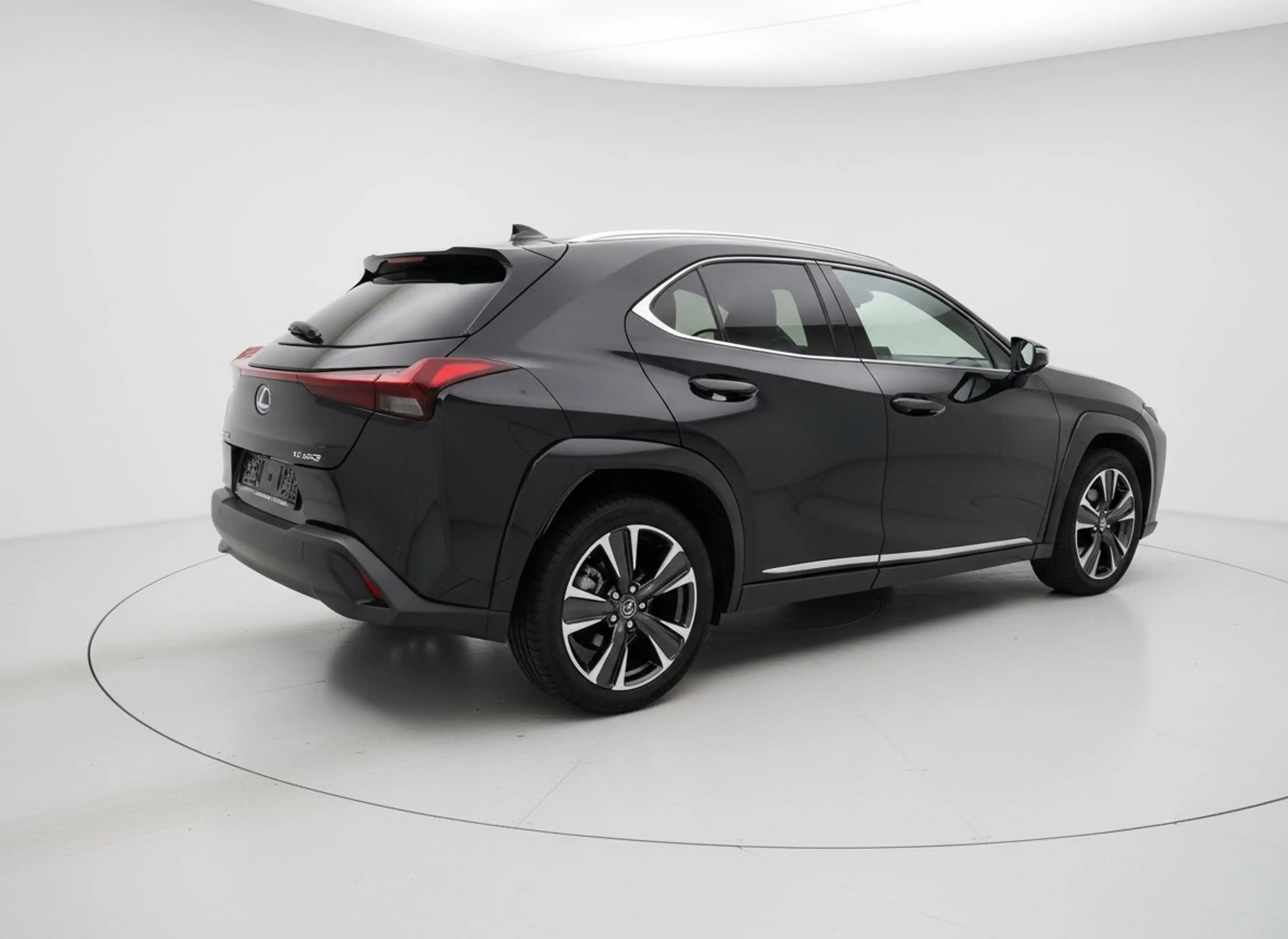 Lexus UX 250h AWD Executive Line + President Pack | Mark-Levinso — photo 2