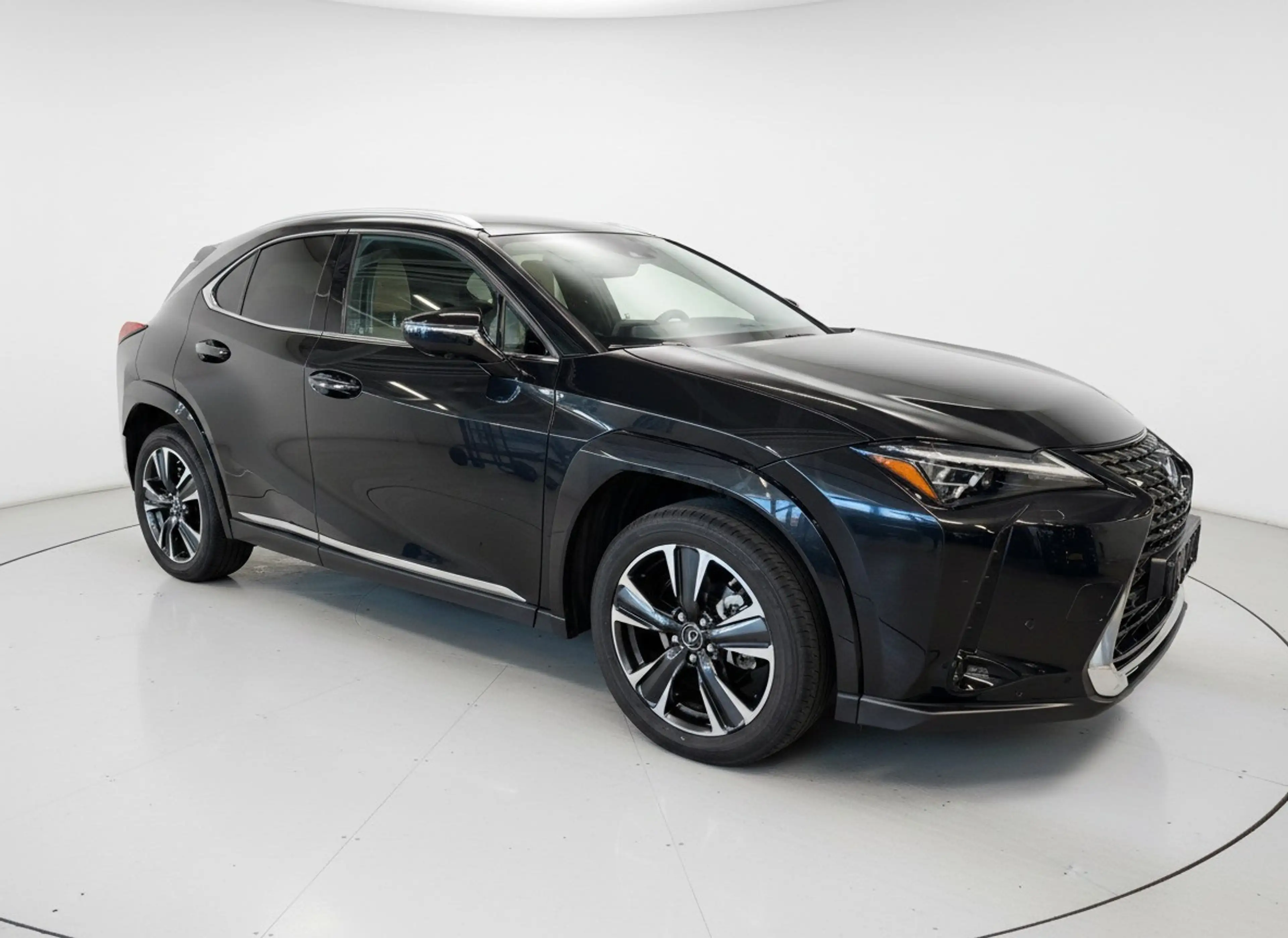 Lexus UX 250h AWD Executive Line + President Pack | Mark-Levinso — photo 3