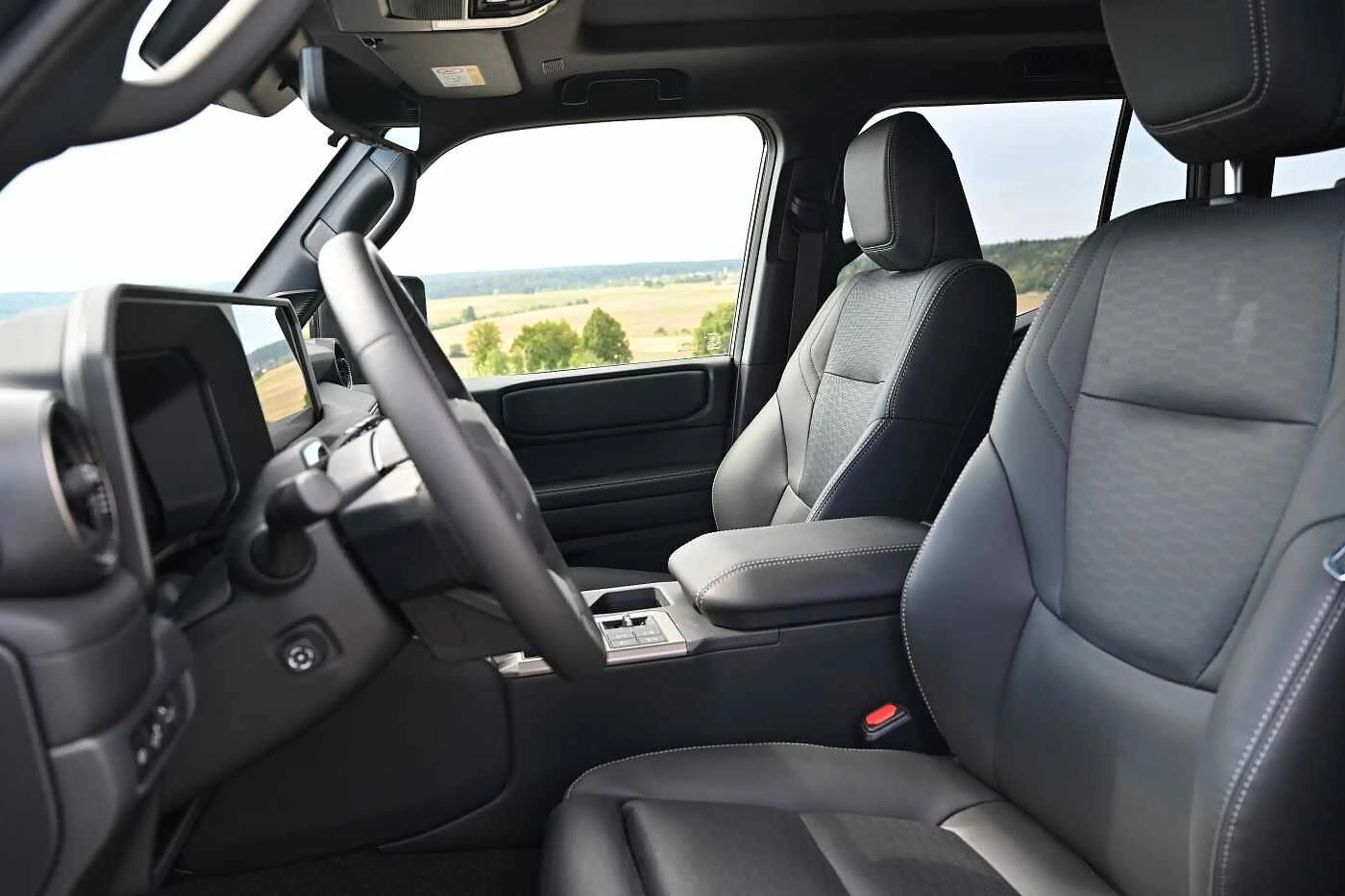 Toyota Land Cruiser Lounge Shz*Sitzbelüft*JBL*HUD — photo 8