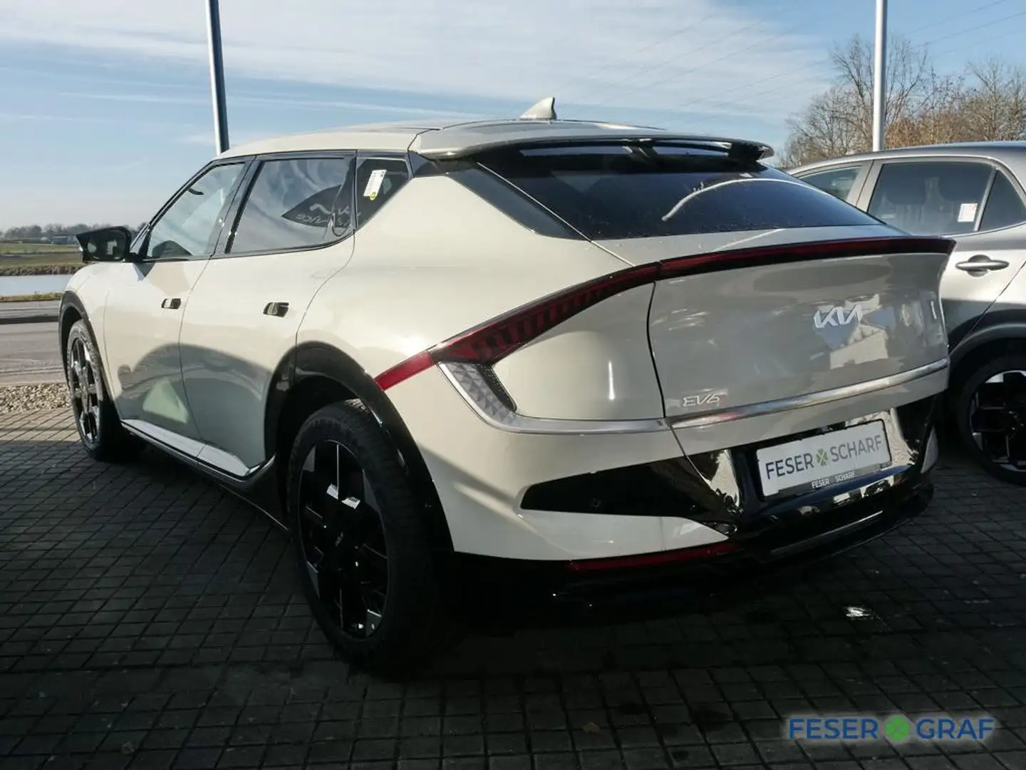 Kia EV6 PE EARTH 84 AWD WÄRMEPUMPE DRIVE WISE UVM. Beige - 2