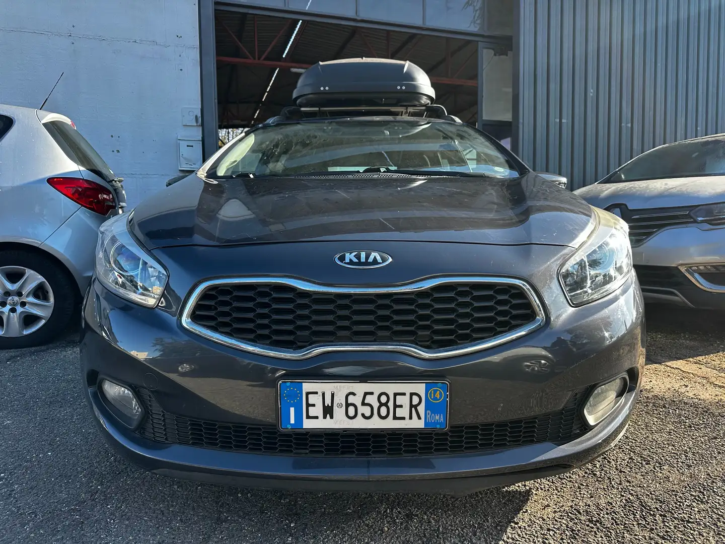 Kia Ceed / cee'd ceed II SW 1.4 cvvt Active Gris - 2