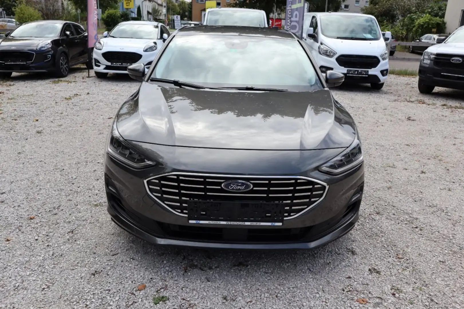 Ford Focus Titanium X Grau - 2