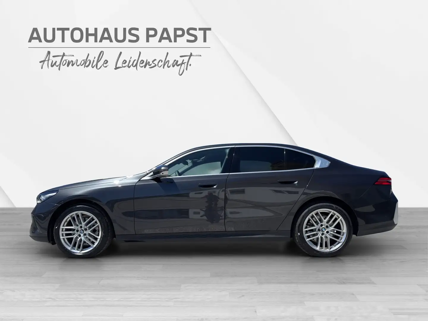 BMW 520 d *** ALLRAD *** NP 85.075 *** viele EXTRAS *** Grau - 2