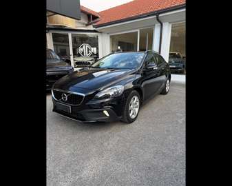 V40 II 2.0 d2 Pro