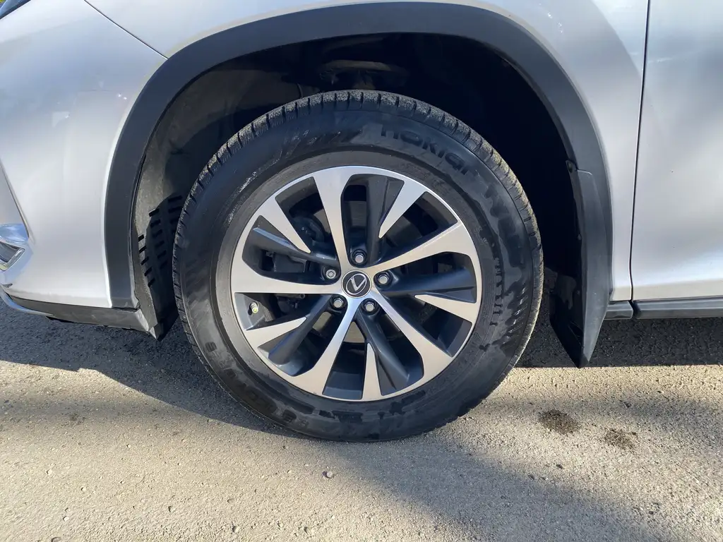 2021 Lexus RX 350 — photo 4