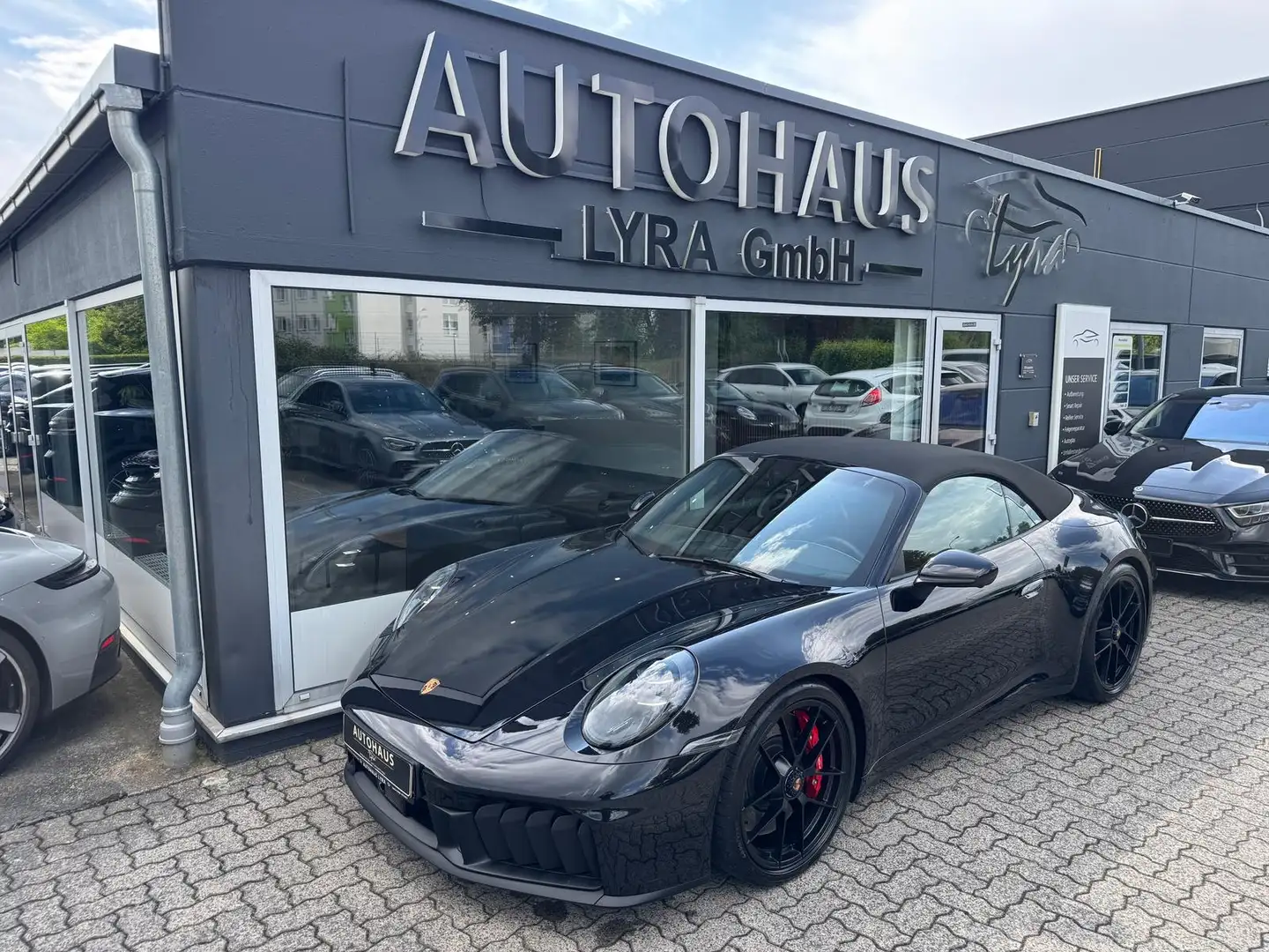 Porsche 992 .2 4 GTS Cabriolet*HD-MATRIX*360°KAM*BOSE* Noir - 2