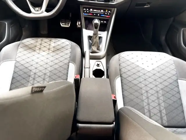 Volkswagen Taigo view 14