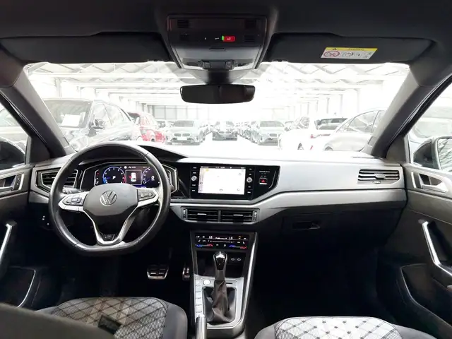 Volkswagen Taigo view 9