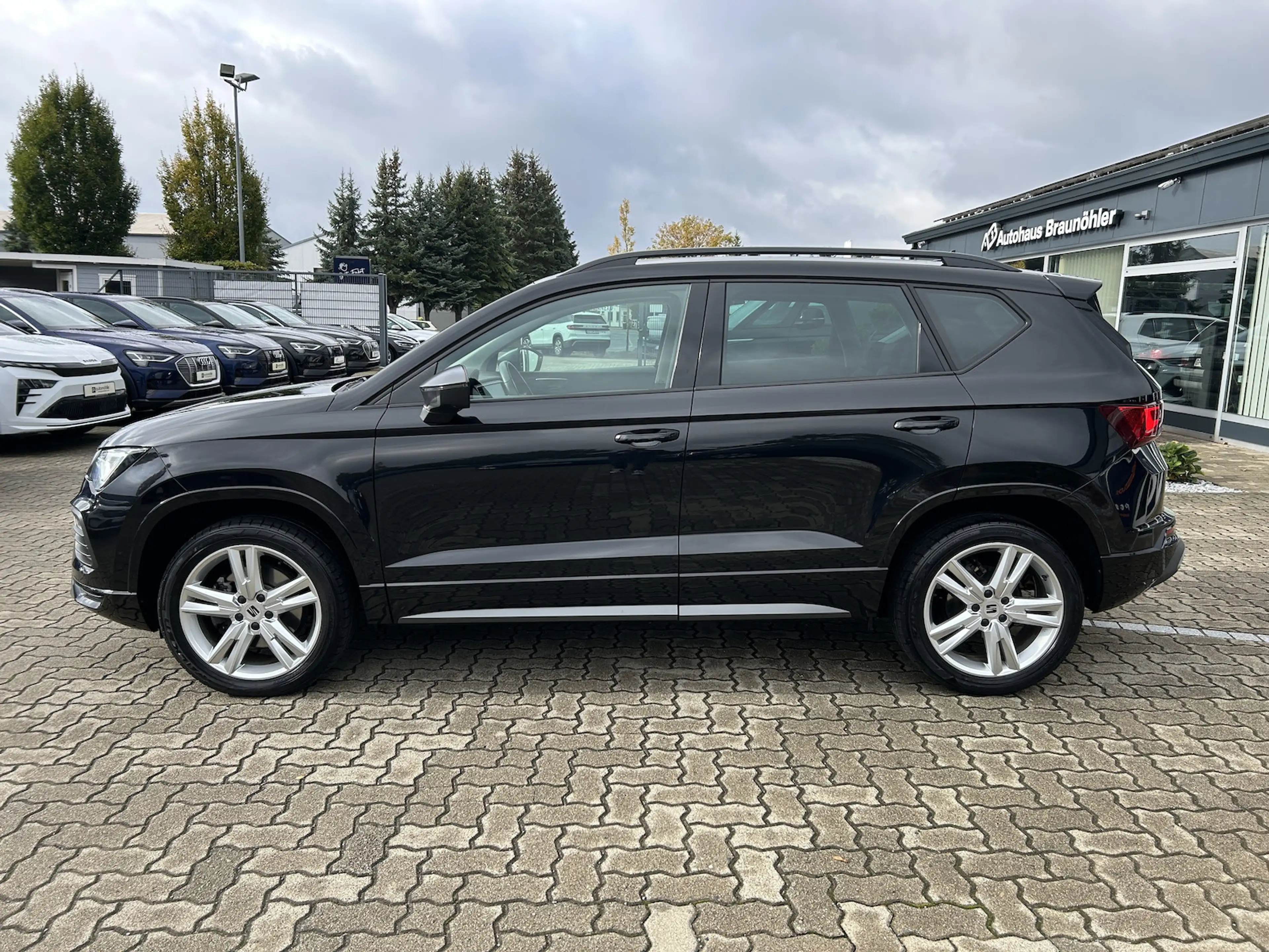 SEAT Ateca FR 1.5 TSI DSG*LED*VC*Kamera*ACC*Pano* — photo 7