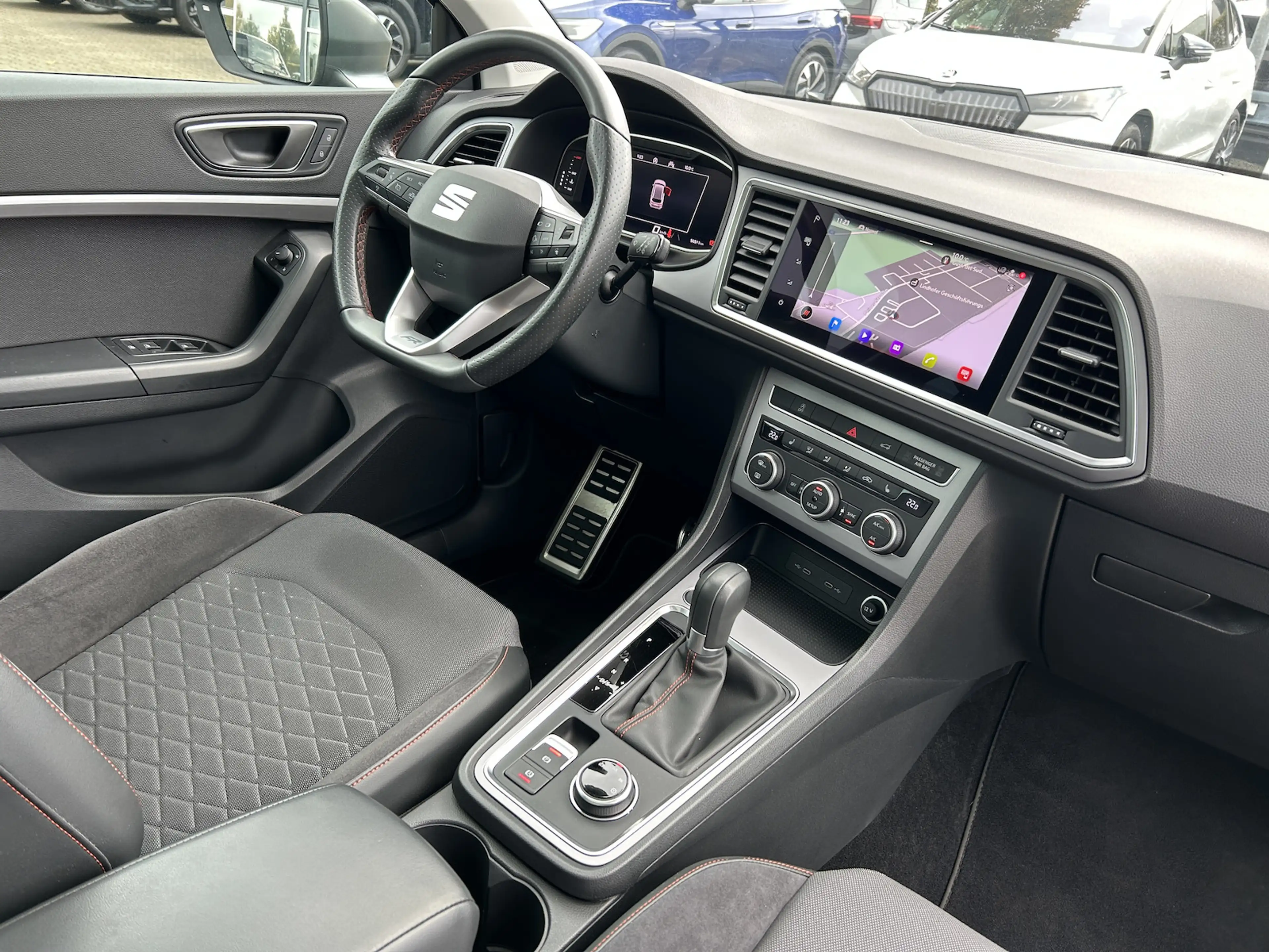 SEAT Ateca FR 1.5 TSI DSG*LED*VC*Kamera*ACC*Pano* — photo 9