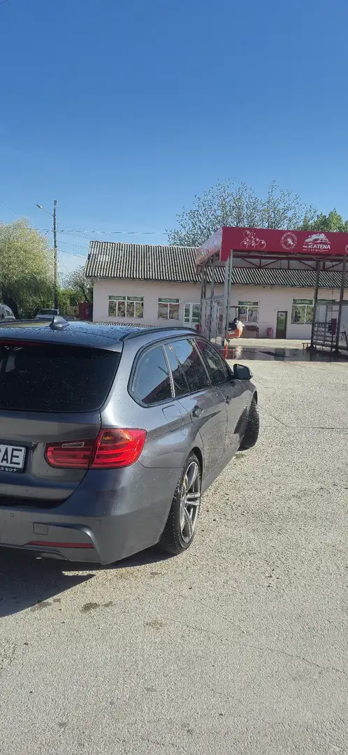 BMW 316 316d Touring Aut. Sport Line - 2