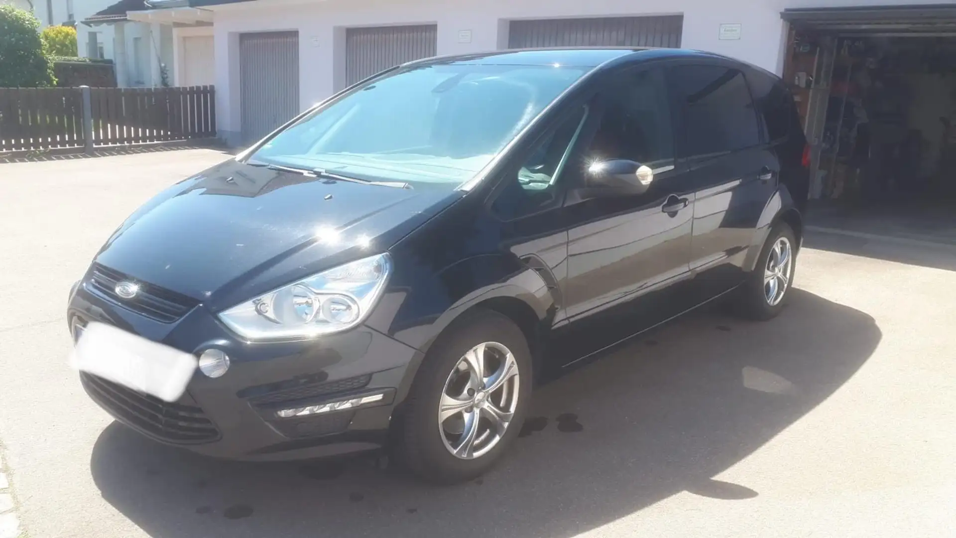 Ford S-Max 2.0 Trend TÜV in 7/25 Neu ! komplett überholt ! Czarny - 1