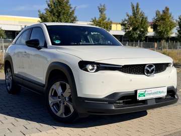 e-SKYACTIV LED*NAVI*PDC*Kamera uvm.