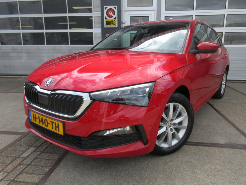 Skoda Scala 1.0 TSI Business Edition / Carplay / Navi / PDC — photo 2
