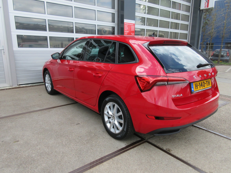 Skoda Scala 1.0 TSI Business Edition / Carplay / Navi / PDC — photo 10