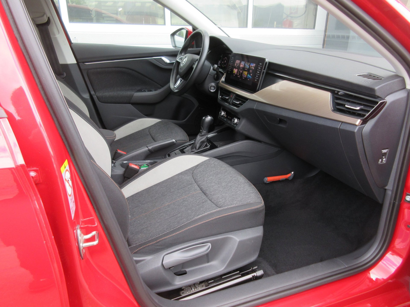 Skoda Scala 1.0 TSI Business Edition / Carplay / Navi / PDC — photo 22