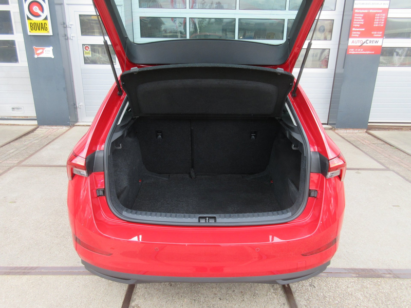 Skoda Scala 1.0 TSI Business Edition / Carplay / Navi / PDC — photo 8