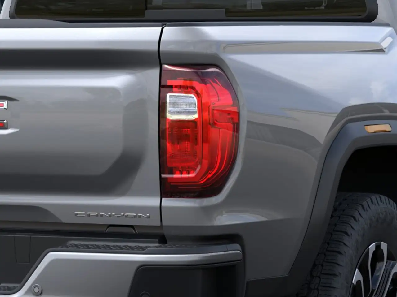 GMC Canyon снимка GMC Canyon