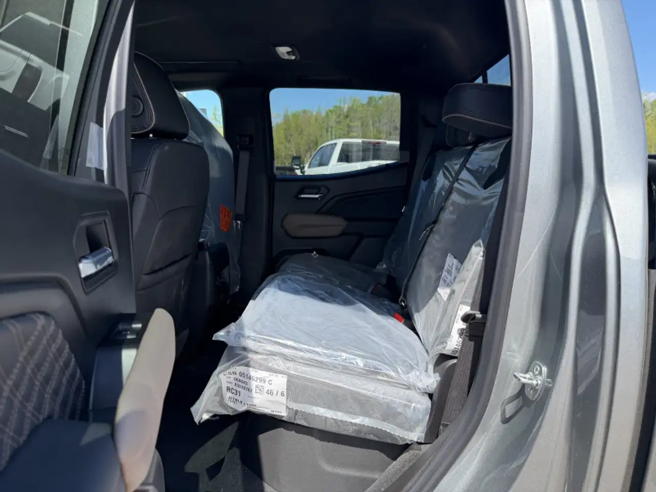 GMC Canyon снимка GMC Canyon