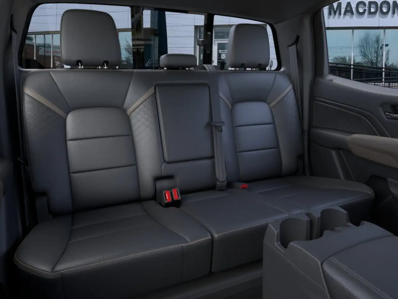 GMC Canyon снимка GMC Canyon