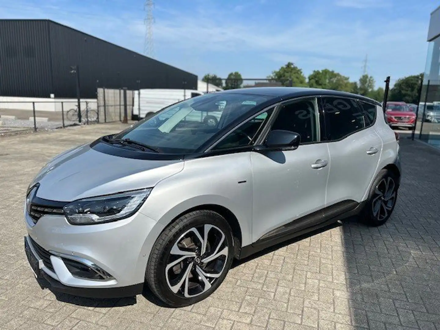 Renault Scenic 1.33 TCe Black Edition, 1e eigenaar, camera, pdc Zilver - 2