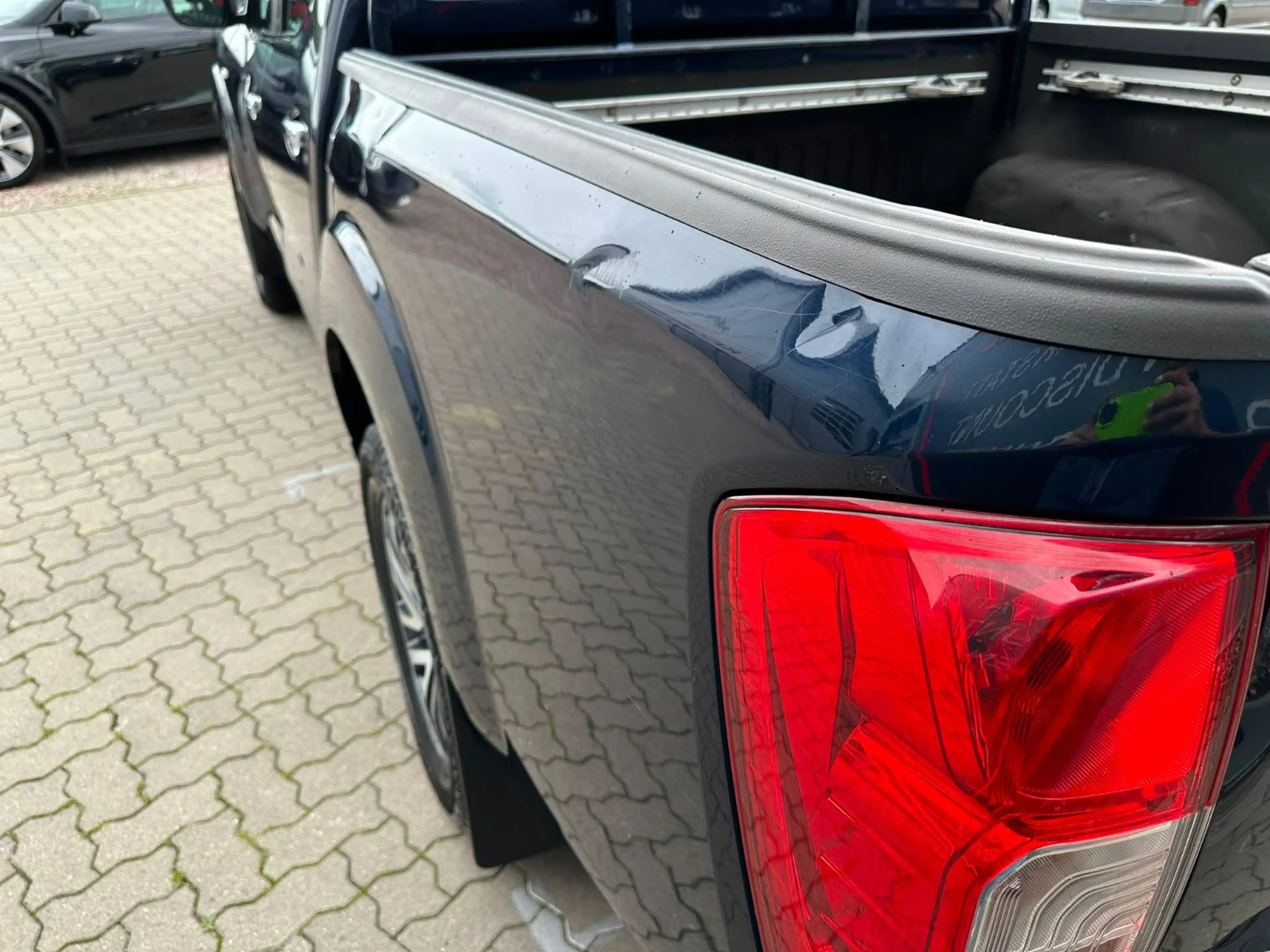 Nissan Navara NP300 Acenta Double Cab 4x4 Temp AHK — photo 15