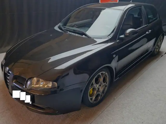 Alfa Romeo 147 3.2i V6 24V GTA ASI CON CRS