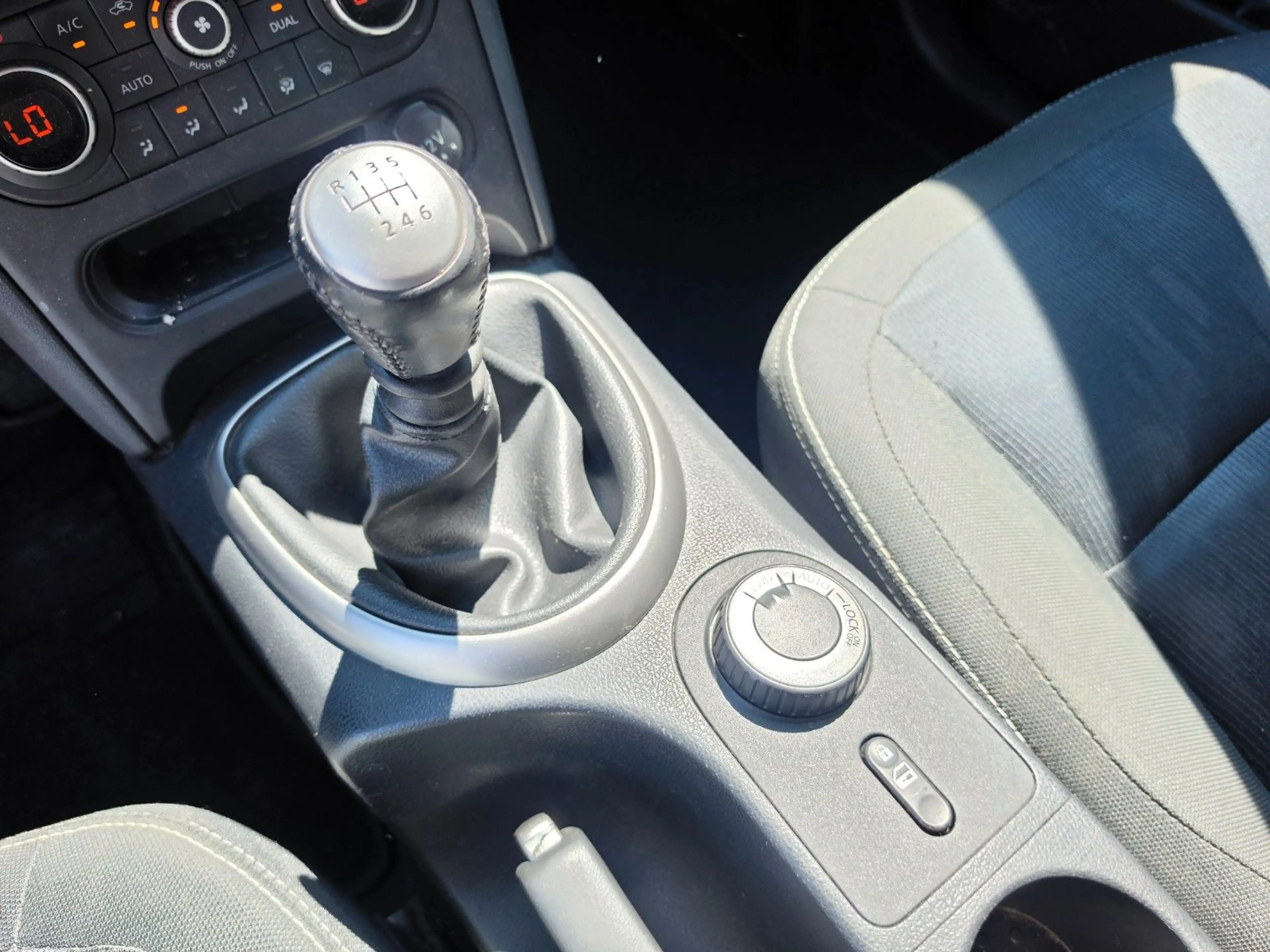 Nissan Qashqai +2 I-Way 4X4 AHK Navi Panorama — photo 24