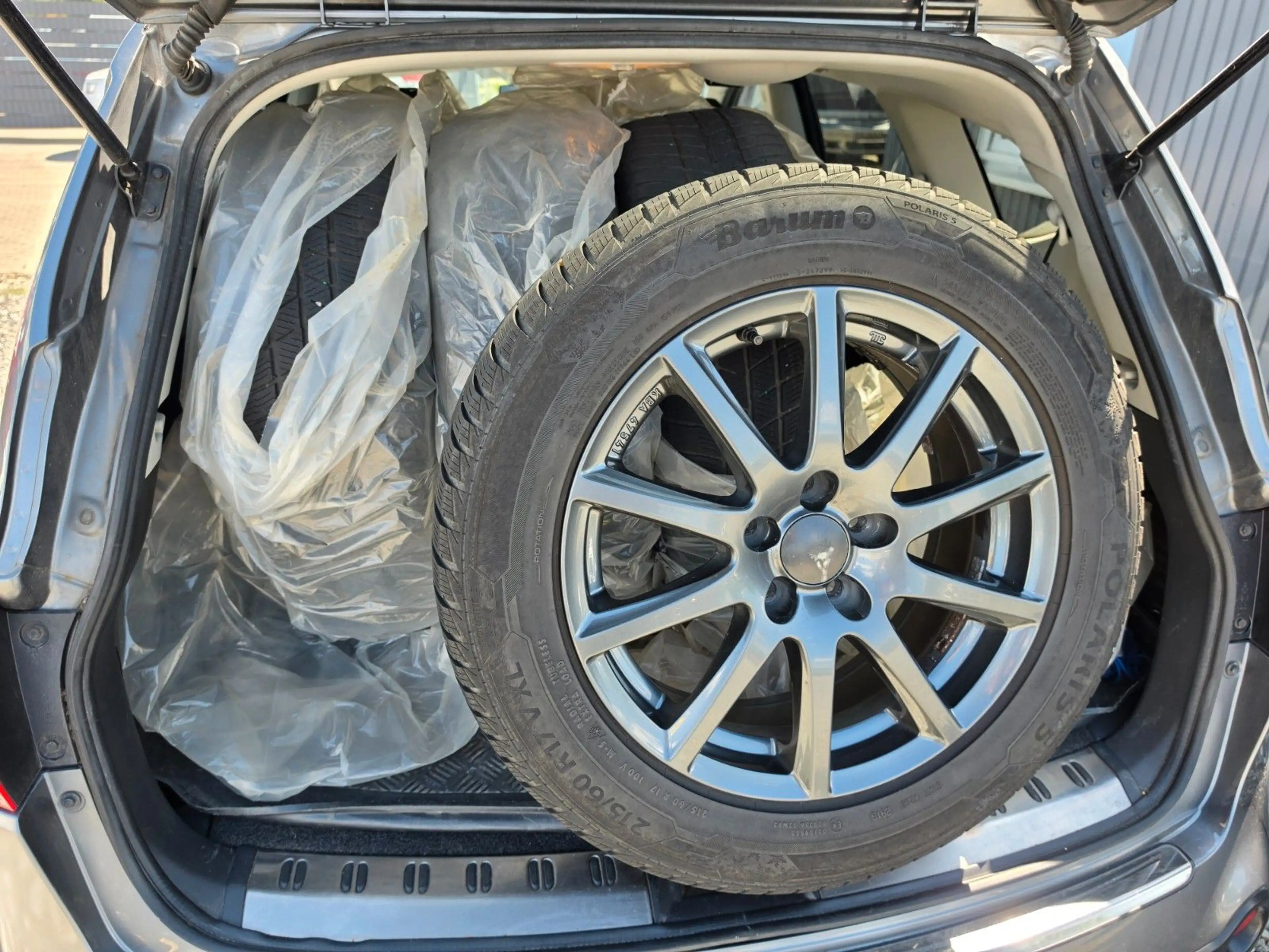 Nissan Qashqai +2 I-Way 4X4 AHK Navi Panorama — photo 30