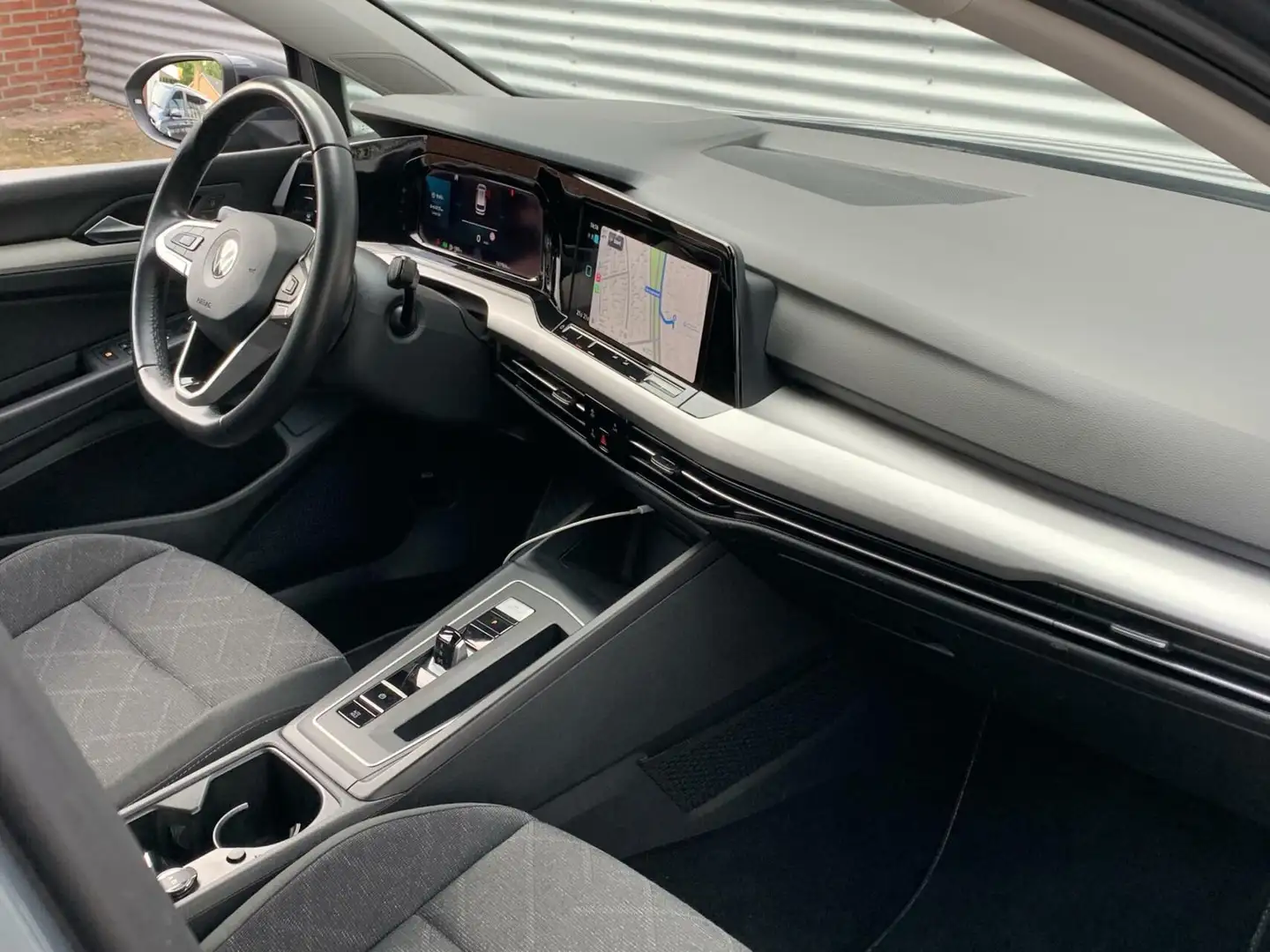 Volkswagen Golf Variant 1.5 eTSI R-Line DSG Led Camera 2022 Carplay Dealer Gris - 2