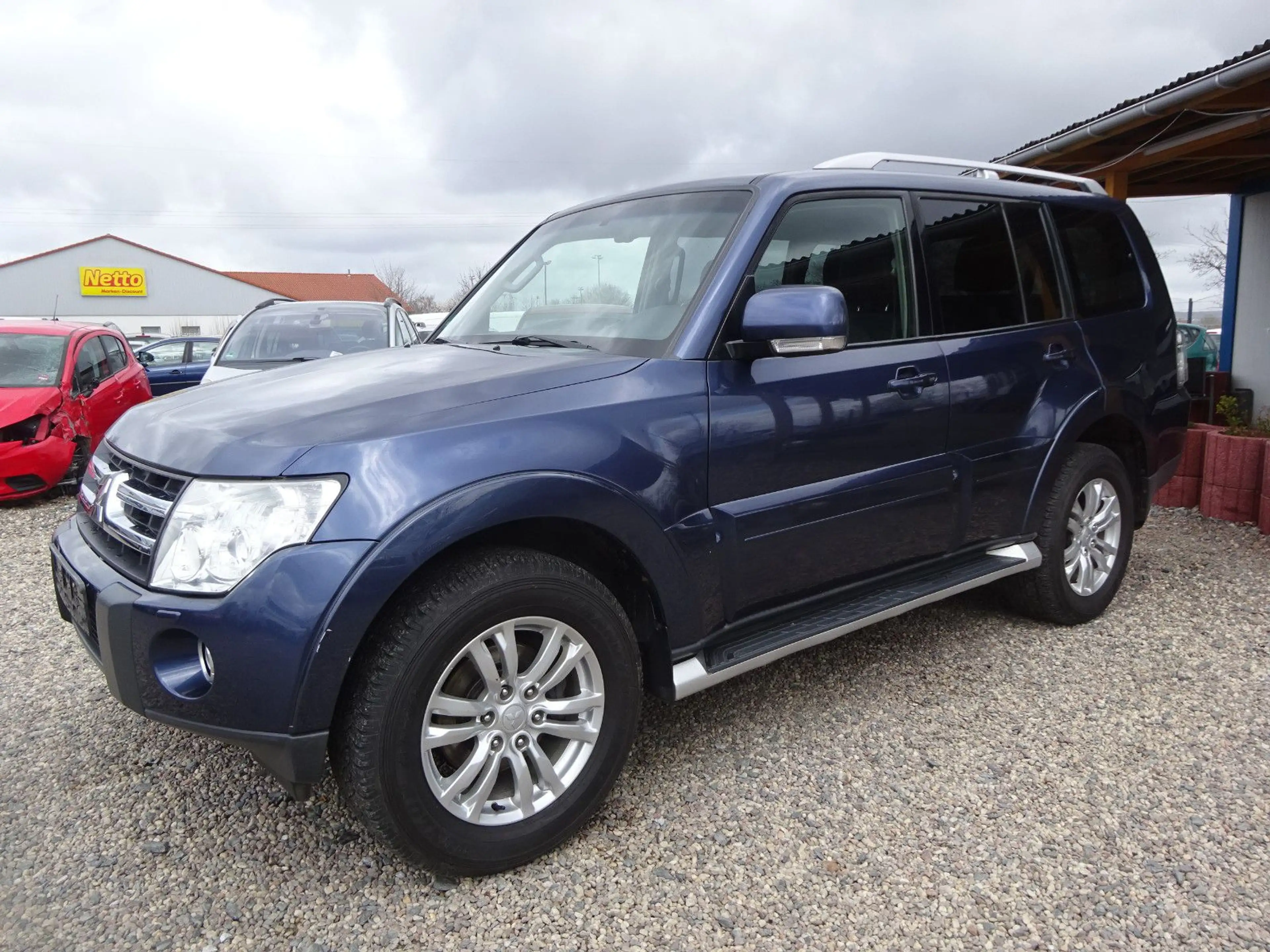 Mitsubishi Pajero 3.2 DI-D Instyle Automatik