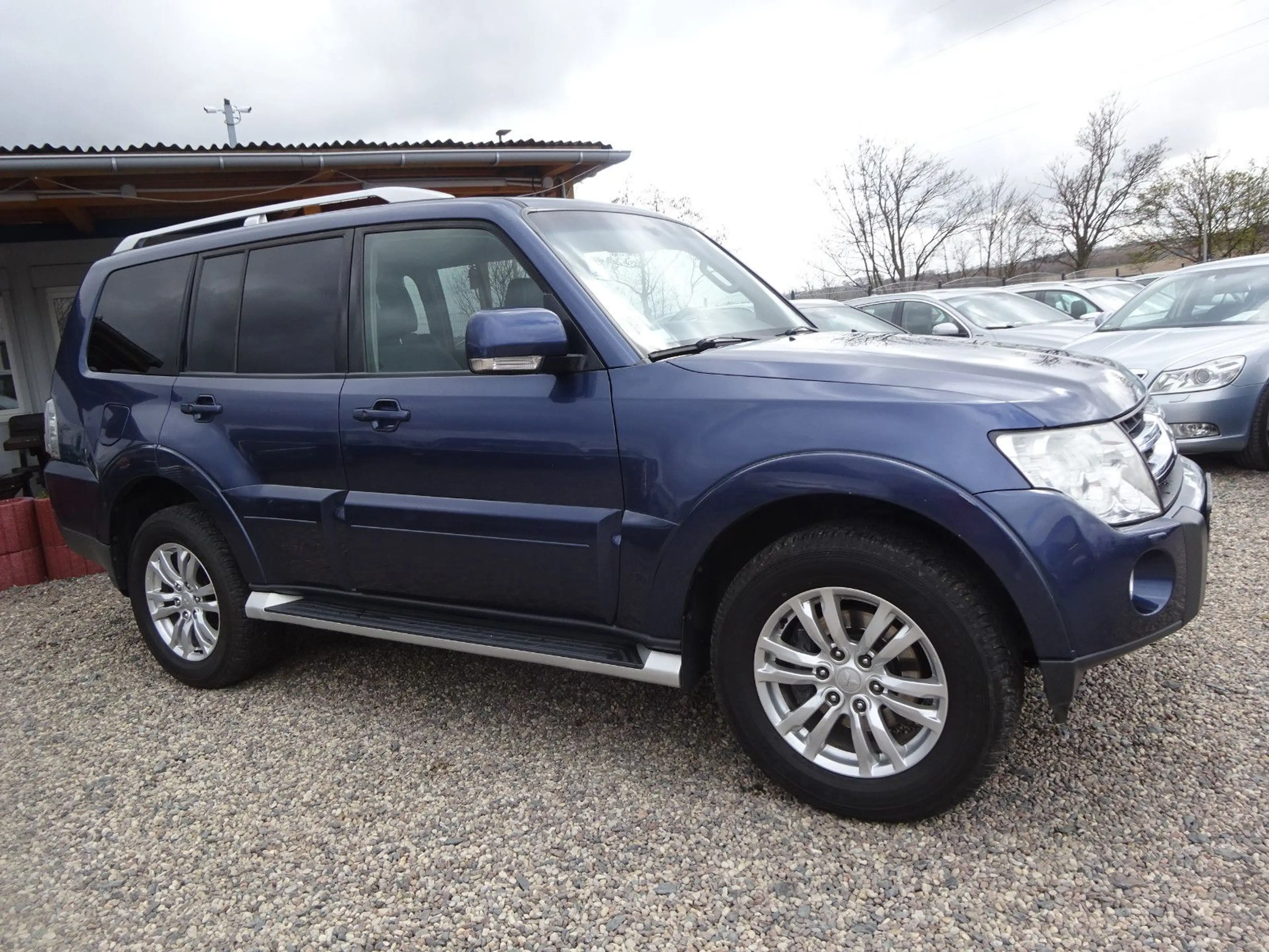 Mitsubishi Pajero 3.2 DI-D Instyle Automatik — photo 3