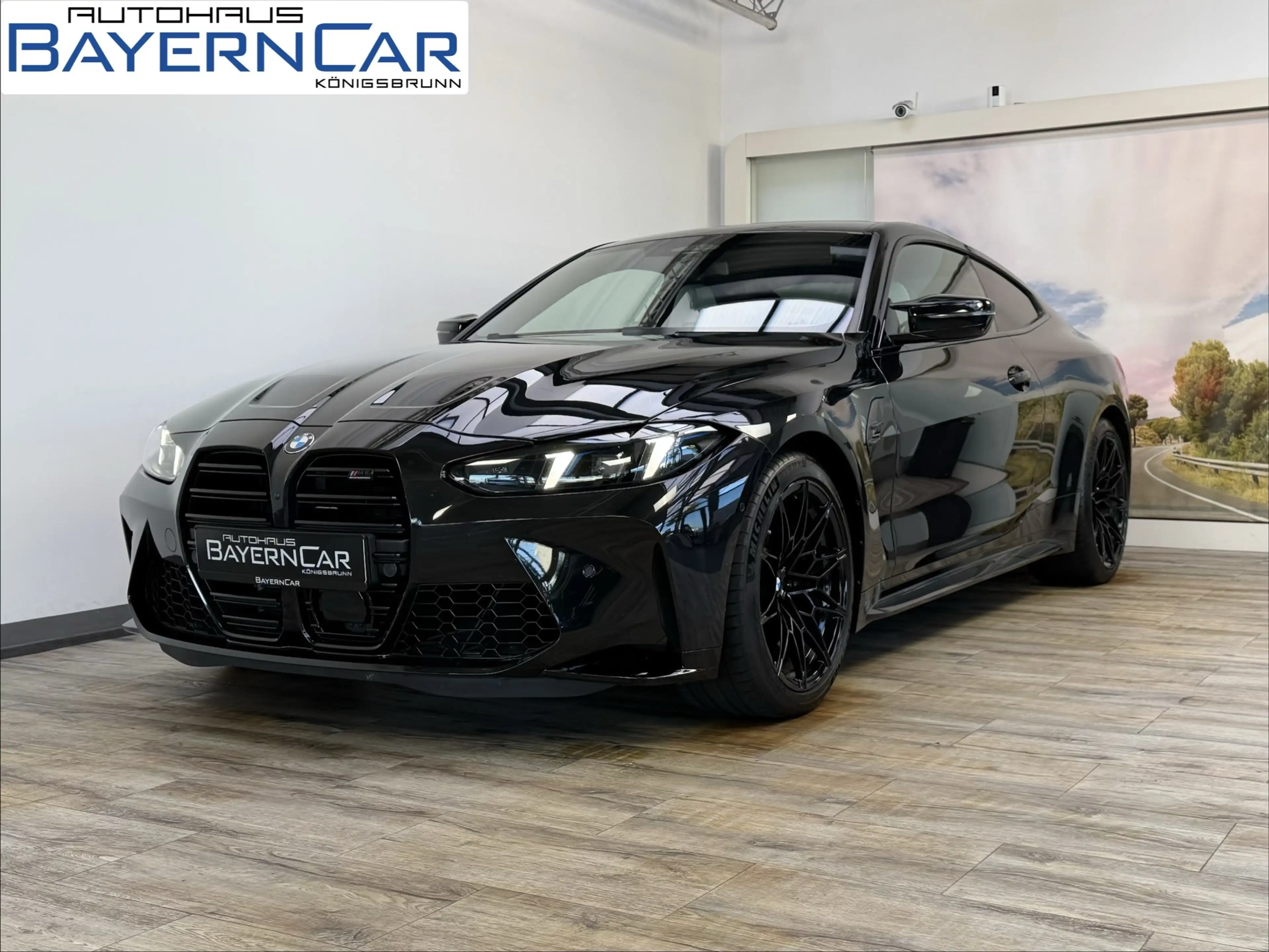 BMW M4 xDrive Competition Sitzlüftung ACC 360° Carbon