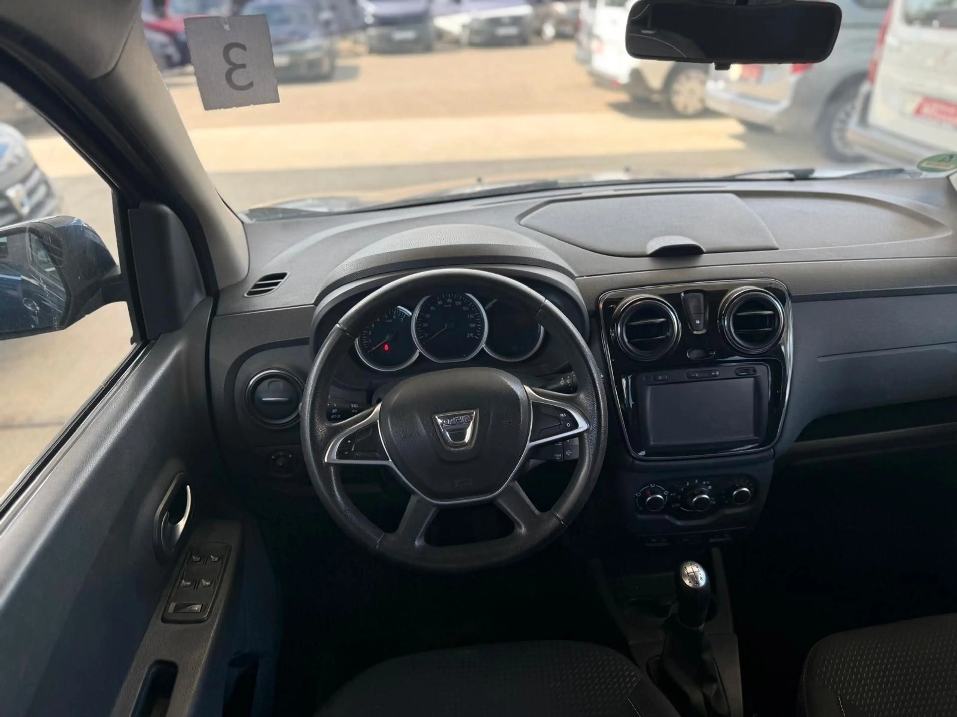 Dacia Lodgy * 7-Sitze*NAVI*Steuerkette Neu*AHK*1.Hand* — photo 13