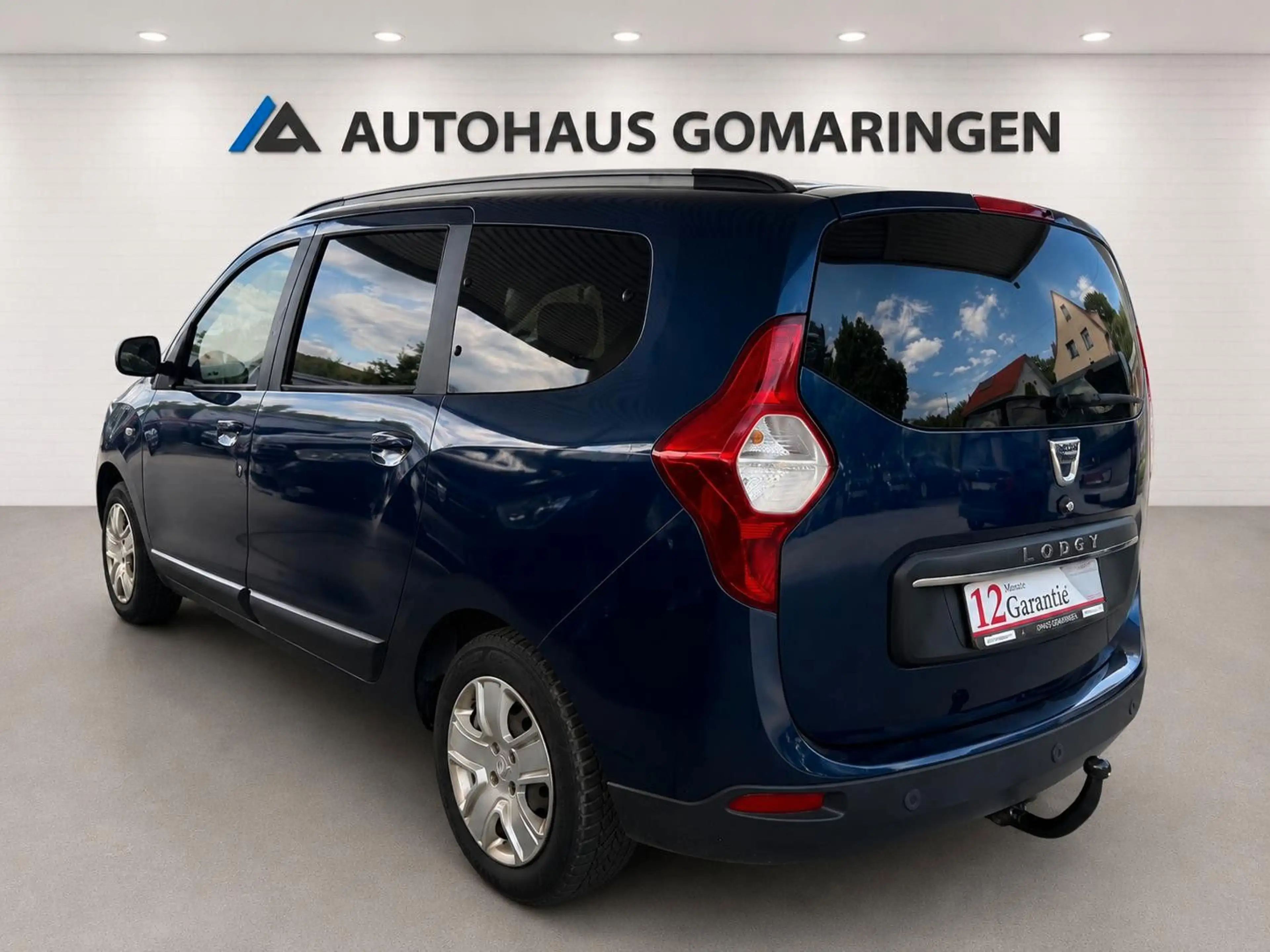 Dacia Lodgy * 7-Sitze*NAVI*Steuerkette Neu*AHK*1.Hand* — photo 7