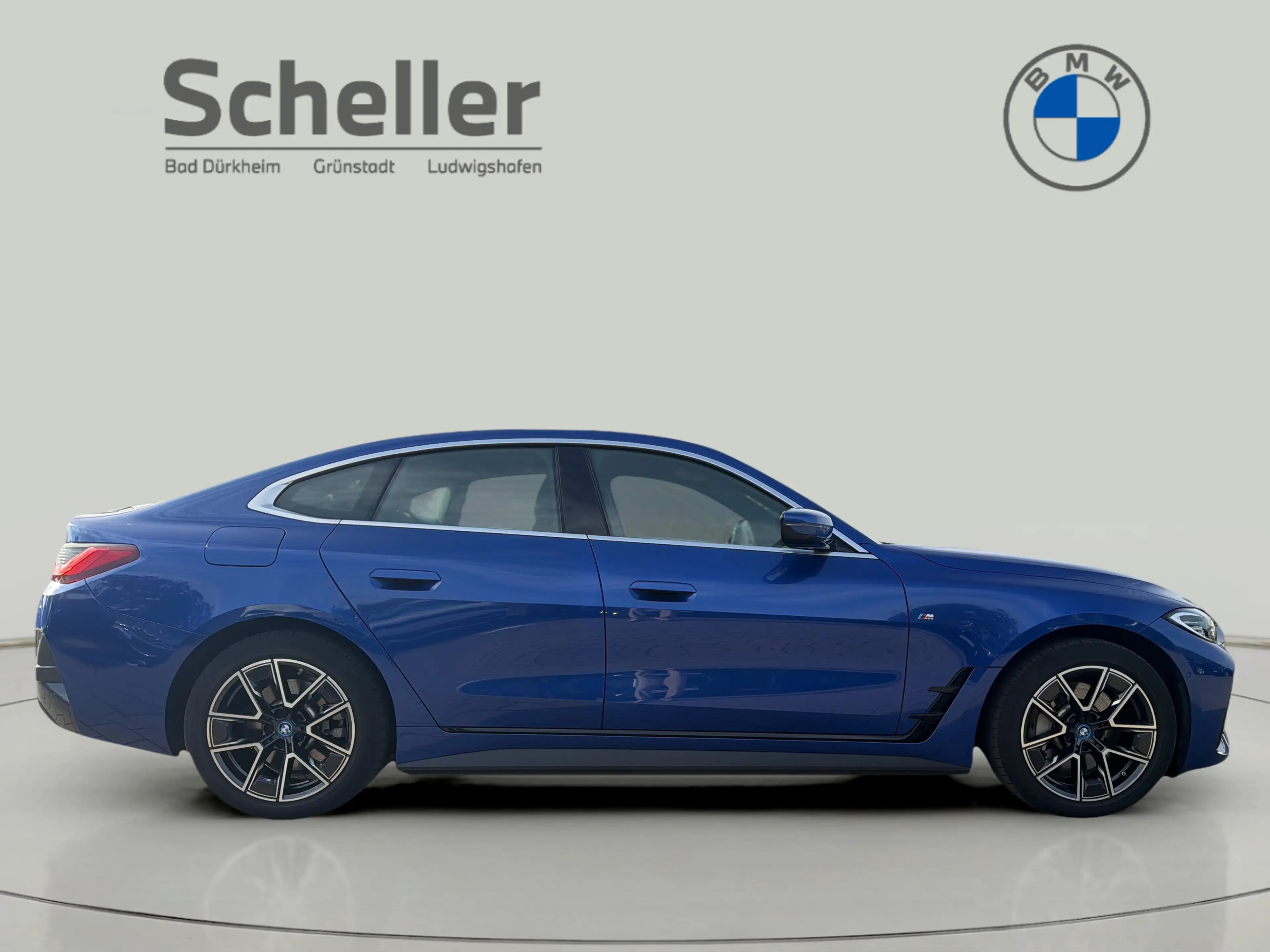 BMW i4 eDrive35 Gran Coupé — photo 9